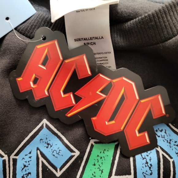 **SALE** AC/DC Sweatshirt. Size Small. NWT. - Picture 3 of 8